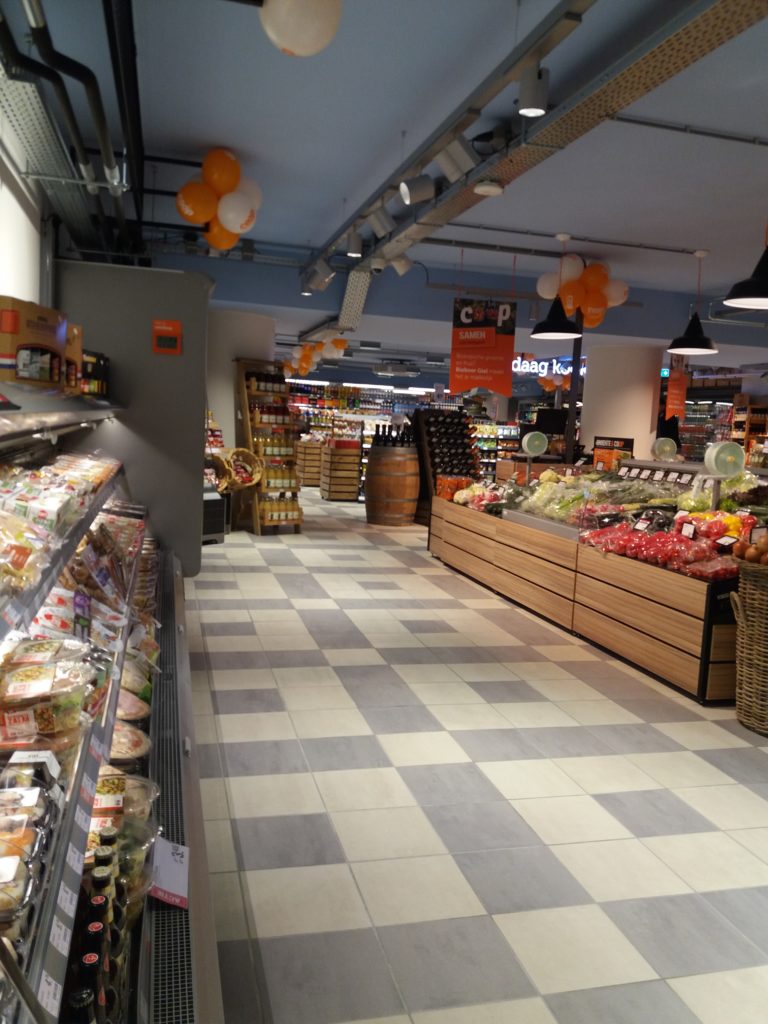 Commerciële ruimten station Utrecht Vaartsche Rijn